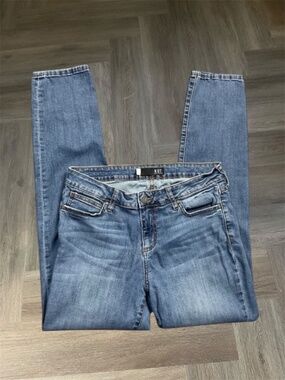 Kut from the Kloth Slim Straight Leg Jeans Womens 12 Blue Preppy Boho Classic